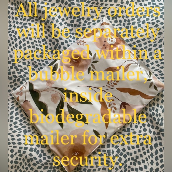 Banana Republic statement necklace - Picture 5 of 5